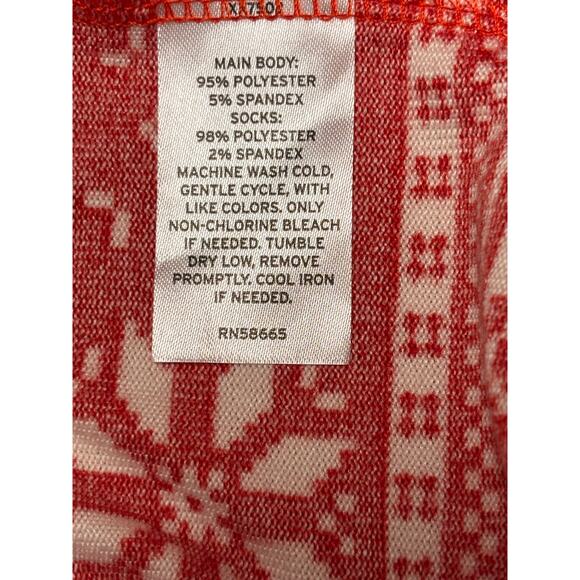 Abound Fair Isle Christmas Pajama Set L Red Top Shorts And Socks Stretch Comfy - Picture 6 of 6